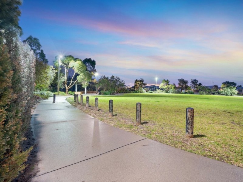 48 Bauer Circle, Banksia Grove WA 6031