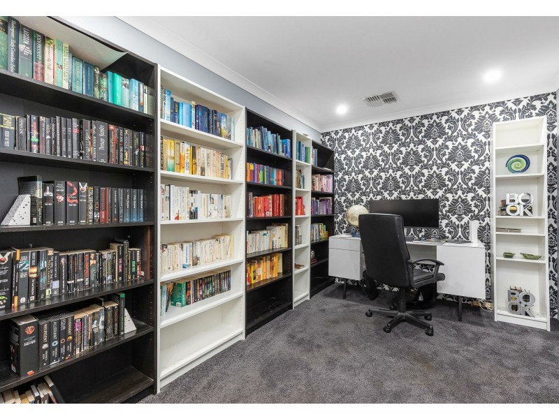 19 Wiltshire Entrance, Butler WA 6036