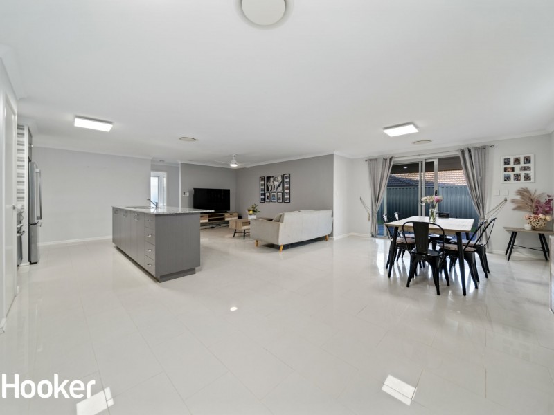 8 Delaney Road, Aveley WA 6069