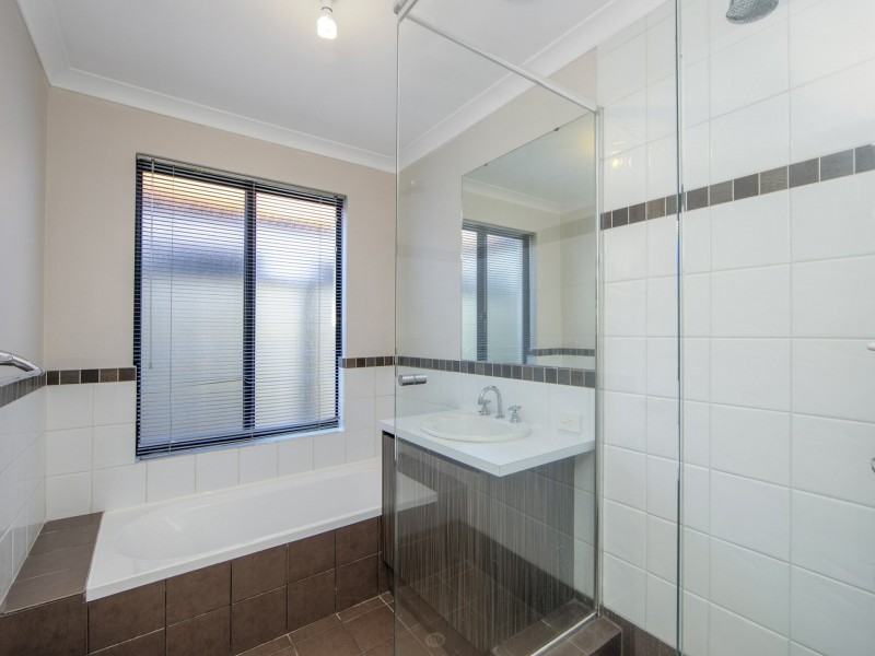 9 Ely Place, Clarkson WA 6030