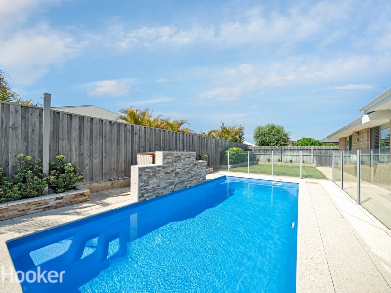 19 Badminton Cross, The Vines WA 6069