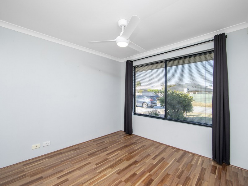 25 Kurrajong Boulevard, Banksia Grove WA 6031