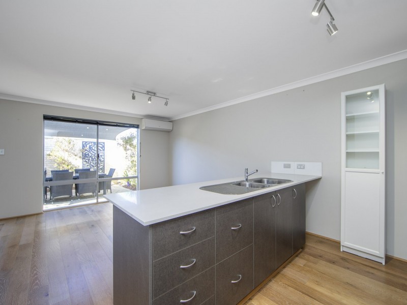 6 Counter Way, Alkimos WA 6038