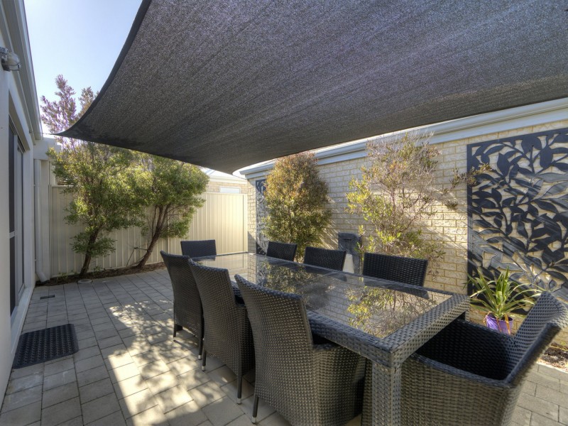 6 Counter Way, Alkimos WA 6038