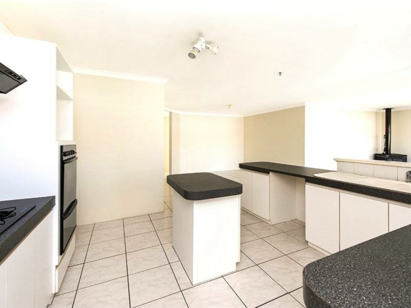 17 Cyane Way, Currambine WA 6028