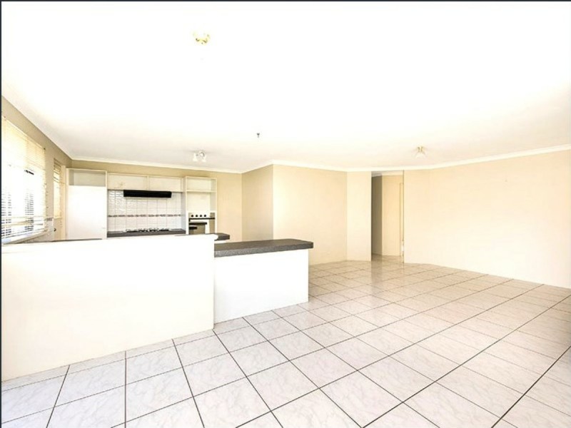 17 Cyane Way, Currambine WA 6028