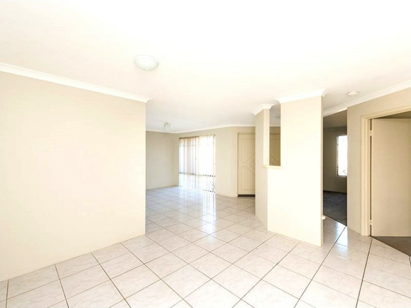 17 Cyane Way, Currambine WA 6028