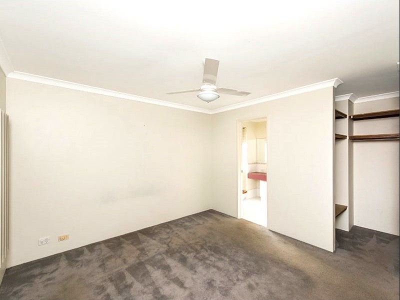 17 Cyane Way, Currambine WA 6028