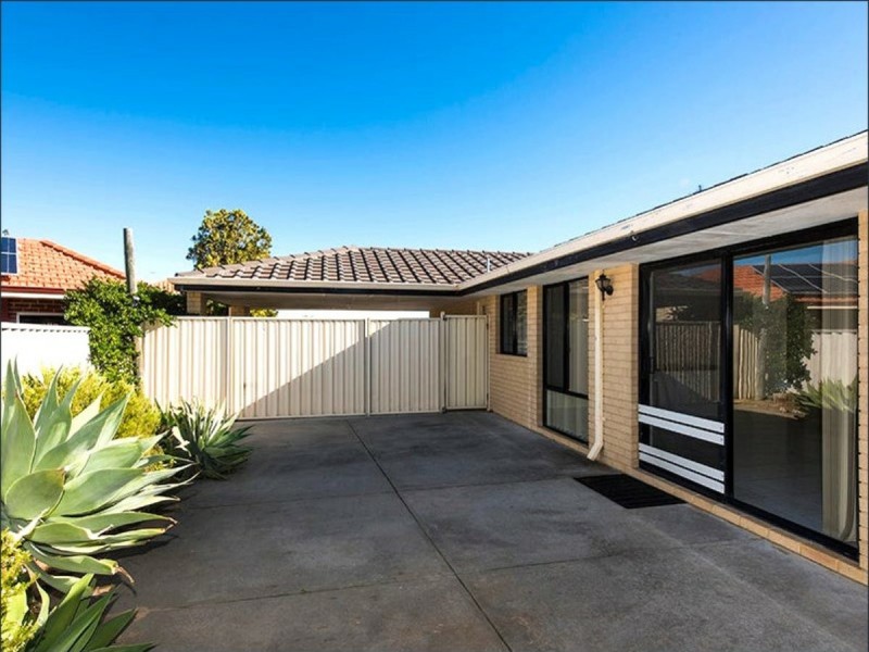 17 Cyane Way, Currambine WA 6028