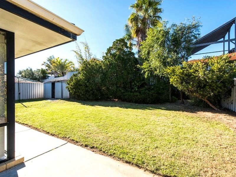 17 Cyane Way, Currambine WA 6028