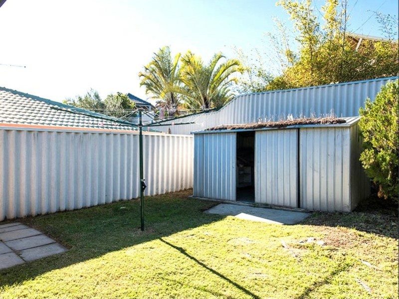 17 Cyane Way, Currambine WA 6028