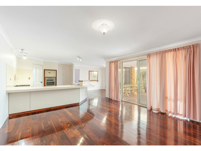 14 Prudhoe Mews, Ridgewood WA 6030