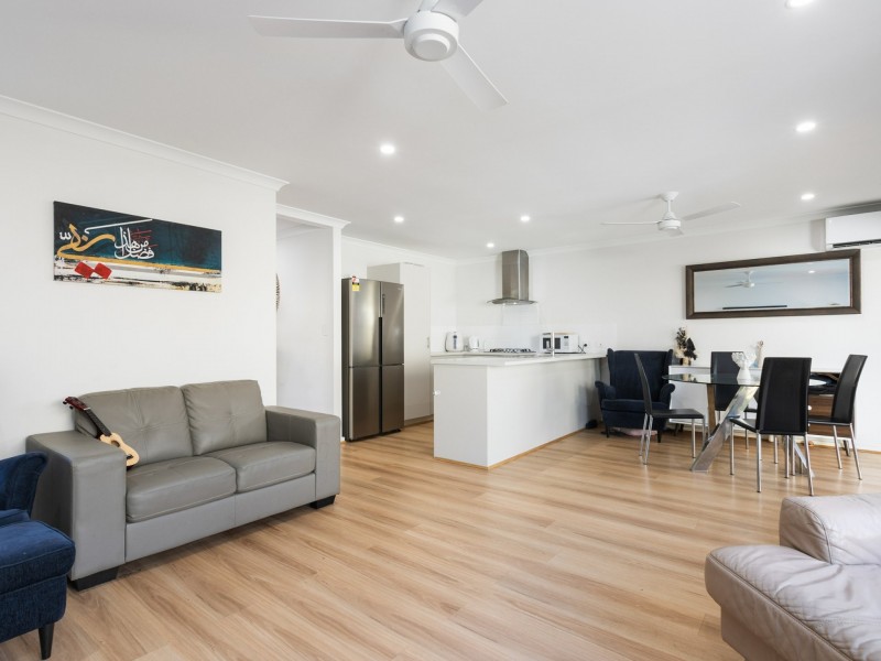 81 Elmridge Parkway, Ellenbrook WA 6069