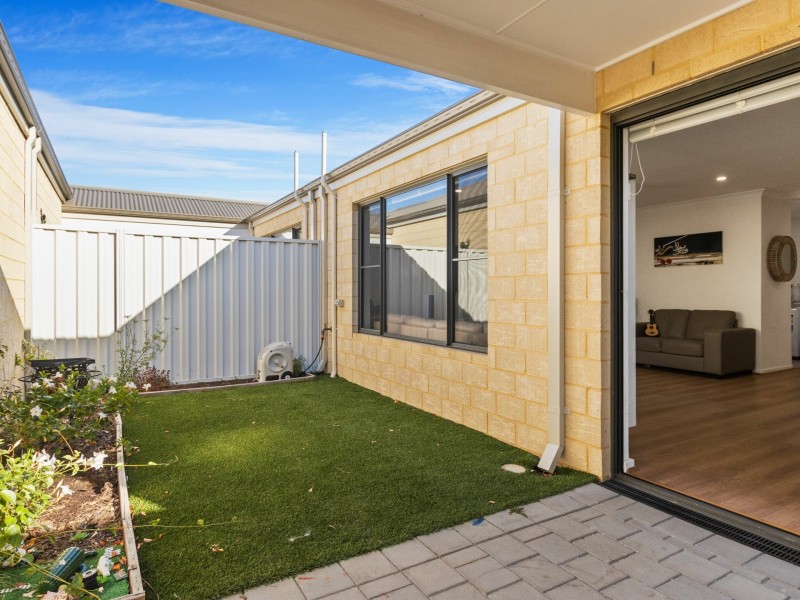 81 Elmridge Parkway, Ellenbrook WA 6069