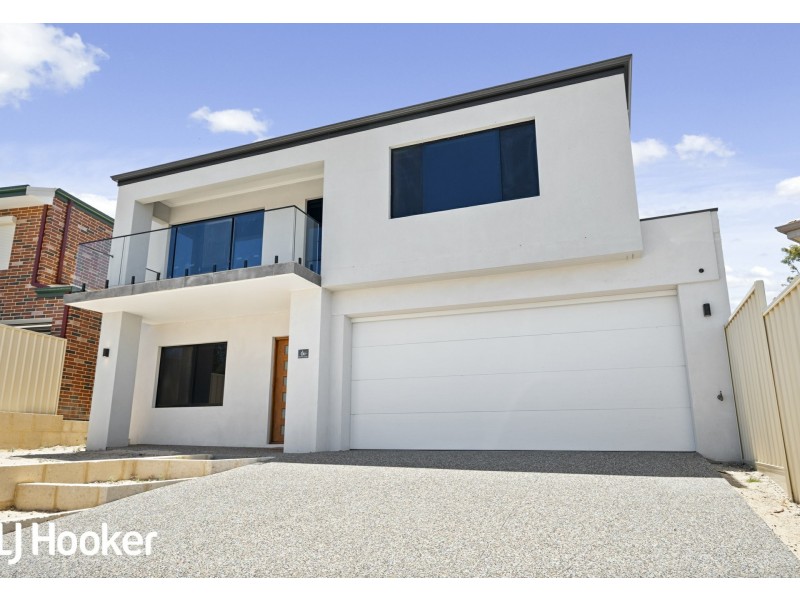 6B Traine Court, Heathridge WA 6027