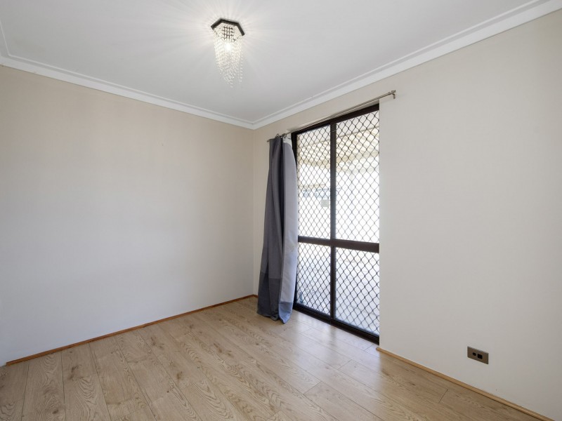 55 Redcliffe Avenue, Balga WA 6061