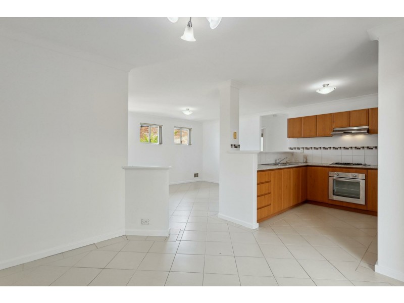 4/43 Annandale Circle, Kinross WA 6028
