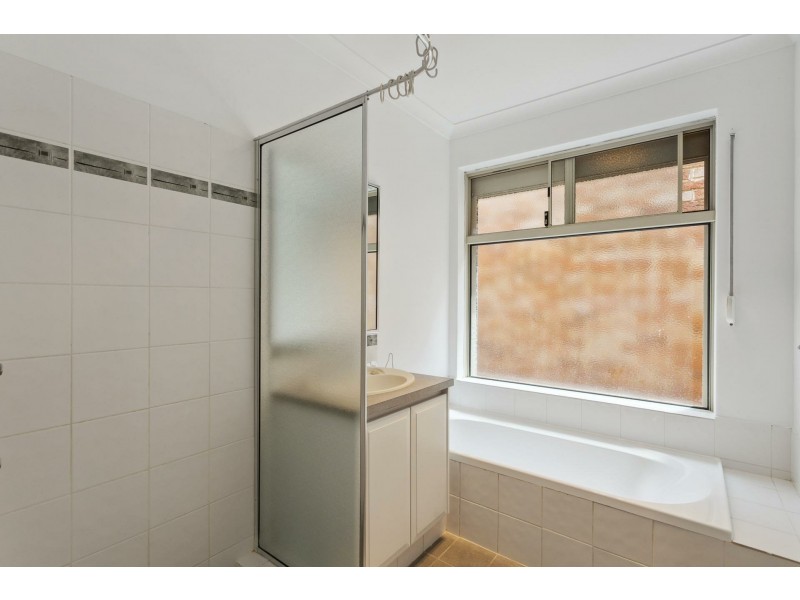 4/43 Annandale Circle, Kinross WA 6028