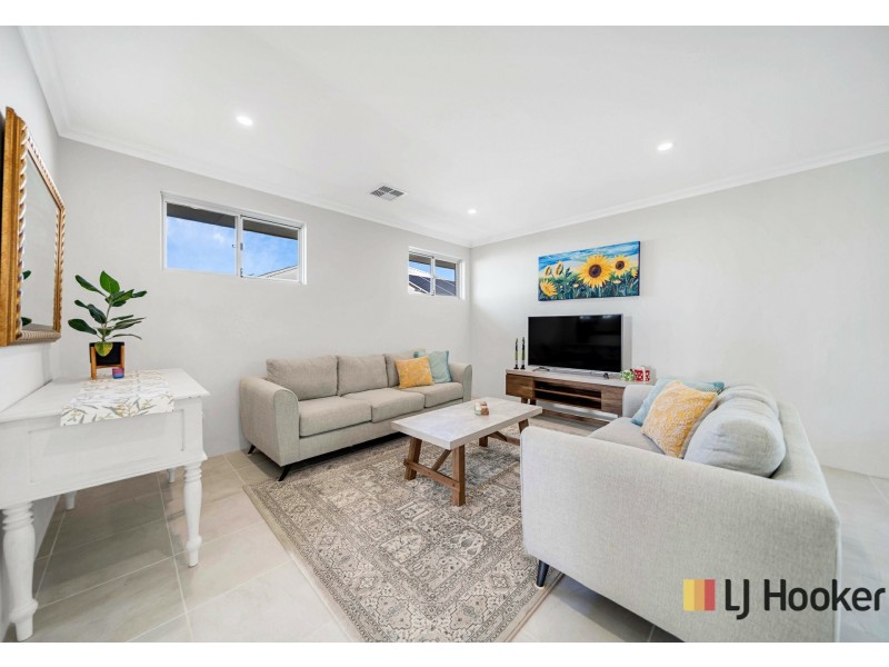 3 Aureolin Road, Eglinton WA 6034