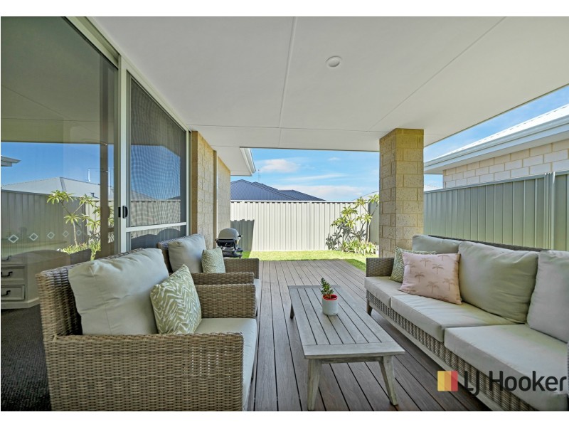 3 Aureolin Road, Eglinton WA 6034