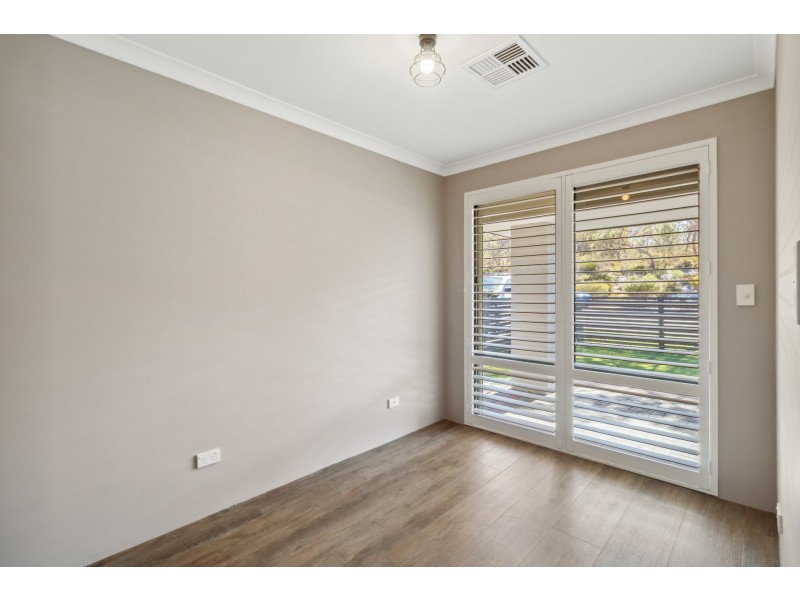 59 Redstone Trail, Ellenbrook WA 6069