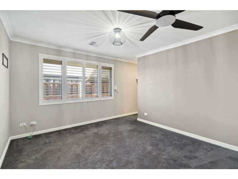 59 Redstone Trail, Ellenbrook WA 6069