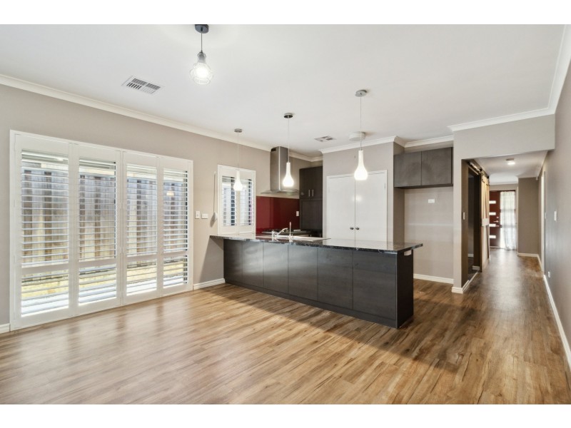 59 Redstone Trail, Ellenbrook WA 6069