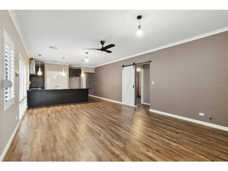 59 Redstone Trail, Ellenbrook WA 6069