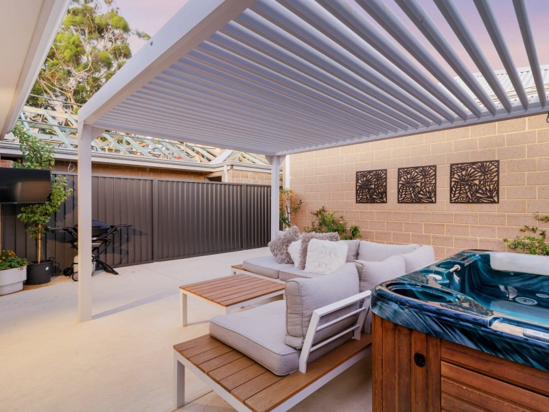 8 Dargin Place, Greenwood WA 6024