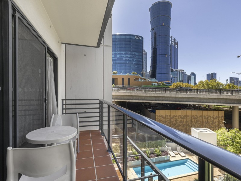 301/112 Mounts Bay Road, Perth WA 6000