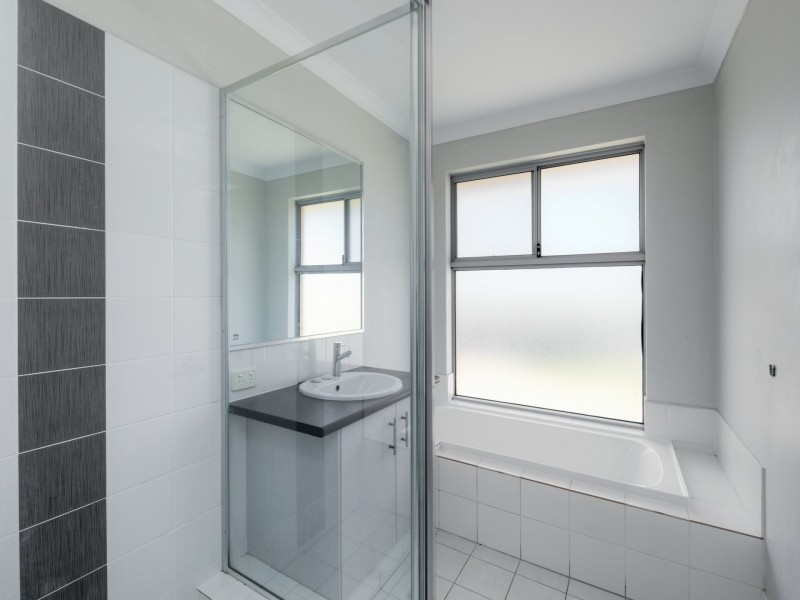 1 Benfleet Drive, Butler WA 6036