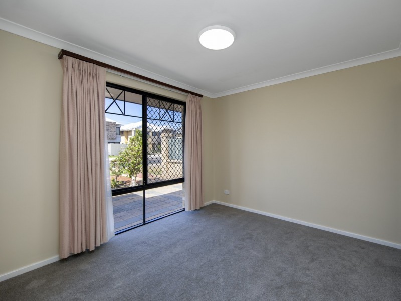 7/97 Cook Avenue, Hillarys WA 6025