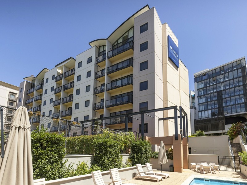 211/112 Mounts Bay Road, Perth WA 6000
