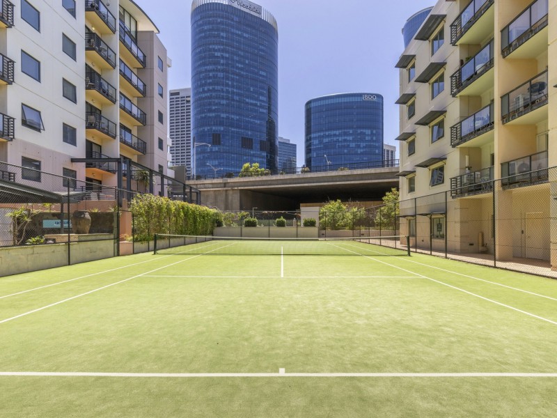 211/112 Mounts Bay Road, Perth WA 6000