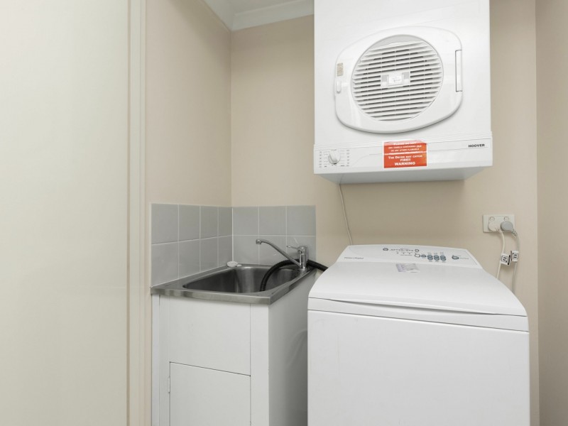 211/112 Mounts Bay Road, Perth WA 6000