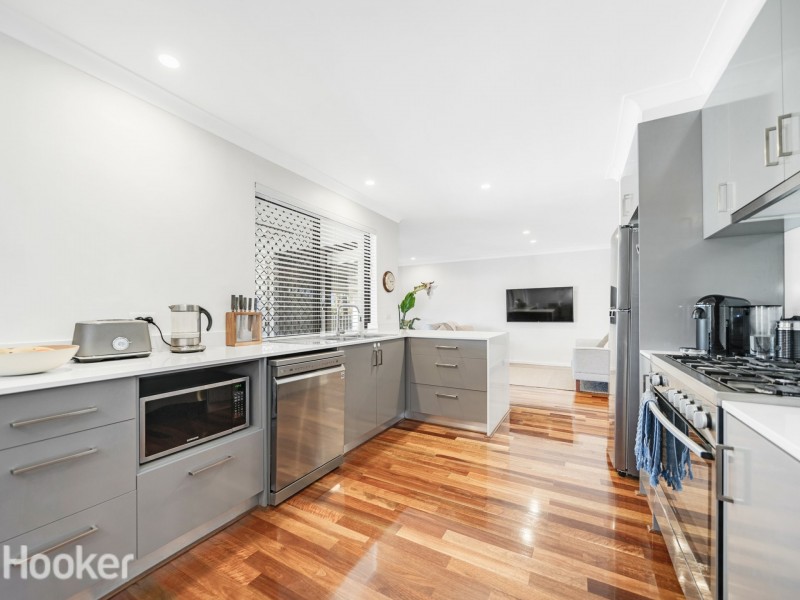 6 Rhagodia Court, Heathridge WA 6027