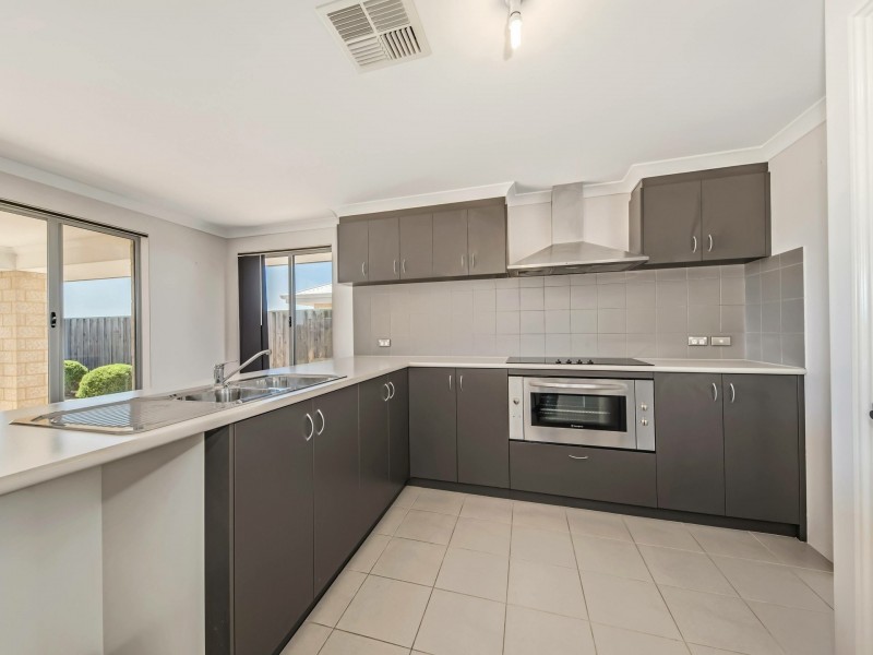 50 Chittick Way, Yanchep WA 6035
