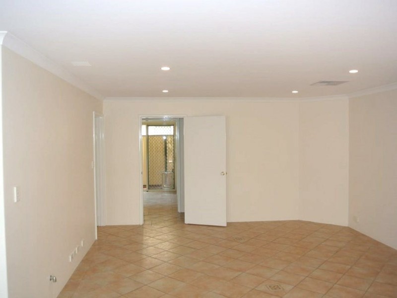 44 Lotherton Way, Hocking WA 6065