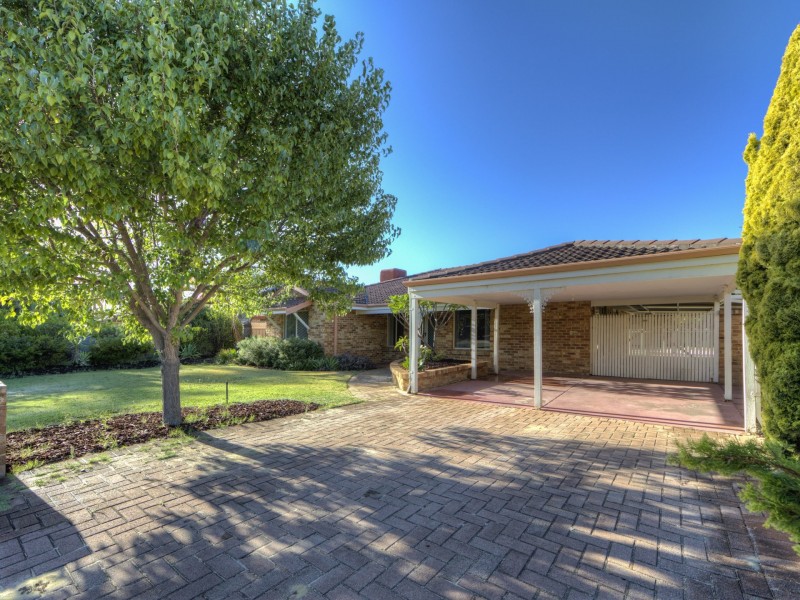93 Clipper Drive, Ballajura WA 6066
