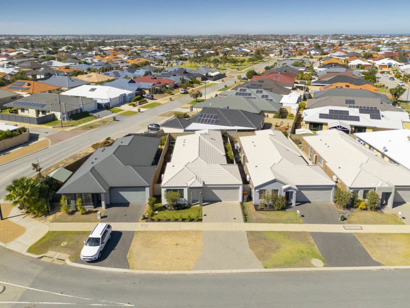 25 Carmathen Avenue, Butler WA 6036