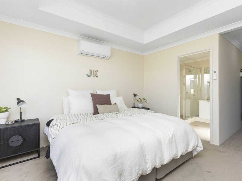 25 Carmathen Avenue, Butler WA 6036
