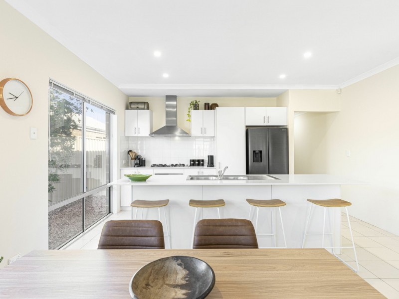 25 Carmathen Avenue, Butler WA 6036