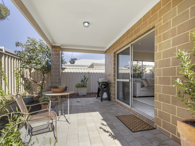 25 Carmathen Avenue, Butler WA 6036