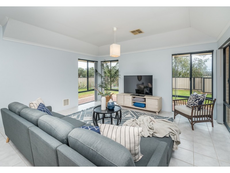 1 Swavesey Avenue, Butler WA 6036