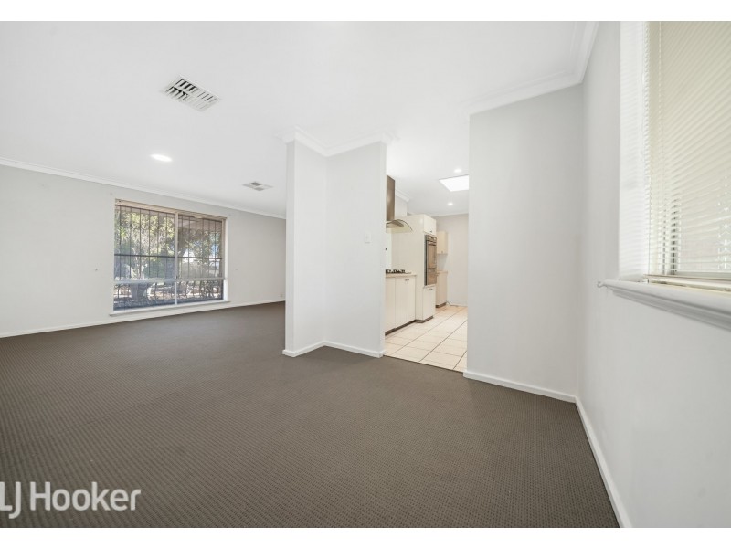 55 Castlefern Way, Duncraig WA 6023