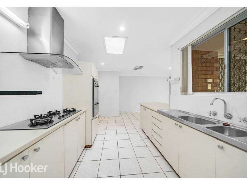 55 Castlefern Way, Duncraig WA 6023