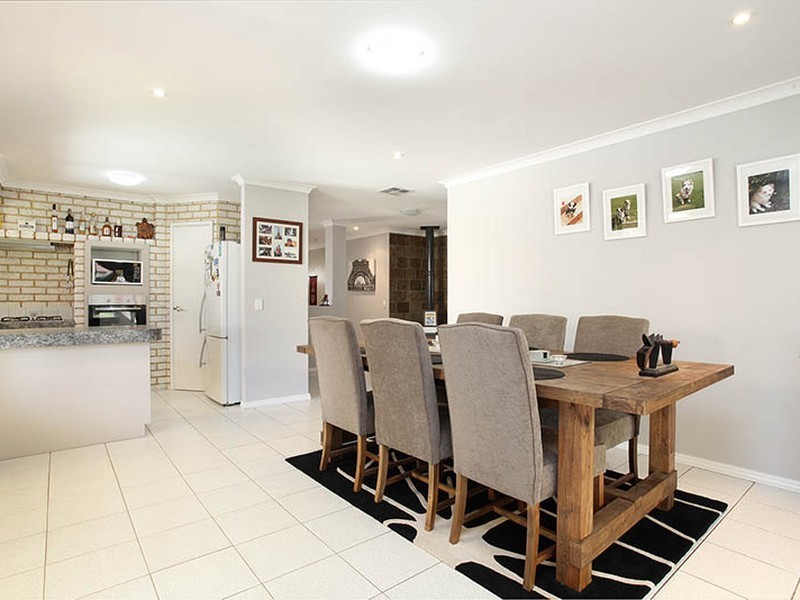 9 Fontana Cove, Joondalup WA 6027