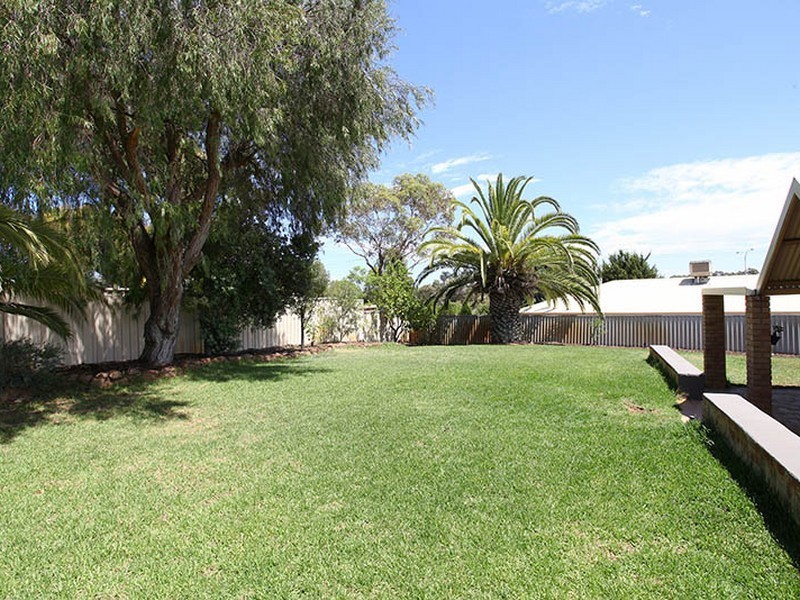 9 Fontana Cove, Joondalup WA 6027