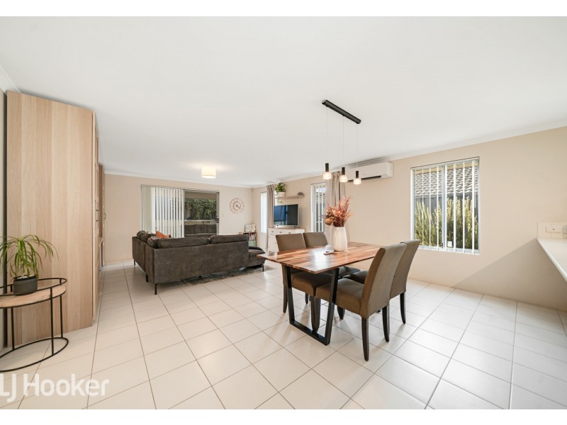 19 Cabernet Loop, Pearsall WA 6065