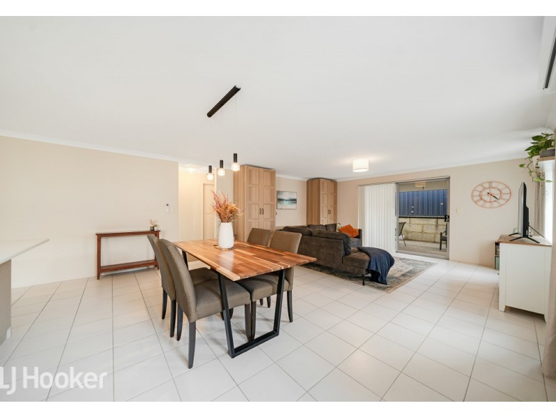 19 Cabernet Loop, Pearsall WA 6065